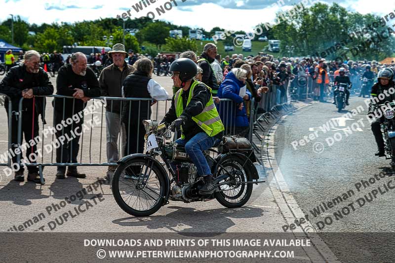 Vintage motorcycle club;eventdigitalimages;no limits trackdays;peter wileman photography;vintage motocycles;vmcc banbury run photographs